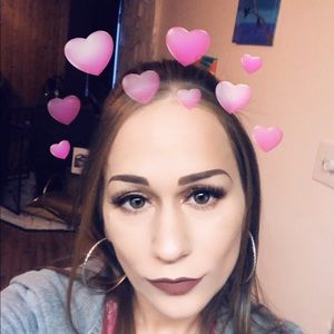 Meet your Posher, Erynne